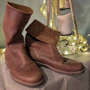Roots Tan Leather Ankle Booties